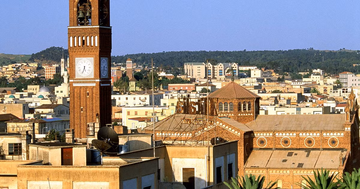  13. Thành phố Asmara (Eritrea), thủ đô của Eritrea - đất nước nằm ở Đông Phi nổi tiếng với với các phong cách kiến trúc đa dạng, từ các rạp phim theo phong cách art deco đến những tòa nhà kiểu trường phái Tương lai. Ảnh: UNESCO.