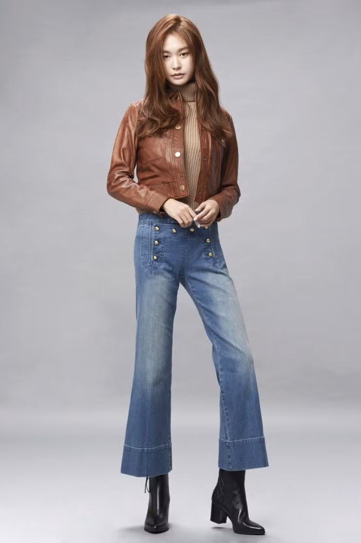 Eugene Jung bắt đầu lấn sân điện ảnh vào năm 1995 thông qua vai diễn nhỏ trong tác phẩm 301,302. Cựu người mẫu được khán giả Việt Nam nhớ đến nhiều nhất thông qua vai diễn cô thư ký quyến rũ trong W - Two Worlds.