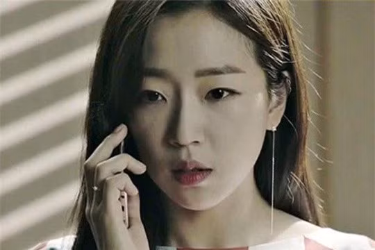 Chồng ngoại tình, mẹ chồng chửi dâu 'ăn ở không ra gì' ảnh 2