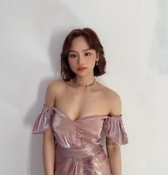 Loat sao nu co hanh trinh lot xac-Hinh-19