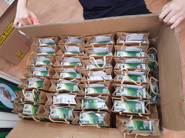 Chang trai Ha Tinh tu tay trang gay dung doanh thu 3,5 ty/thang-Hinh-3