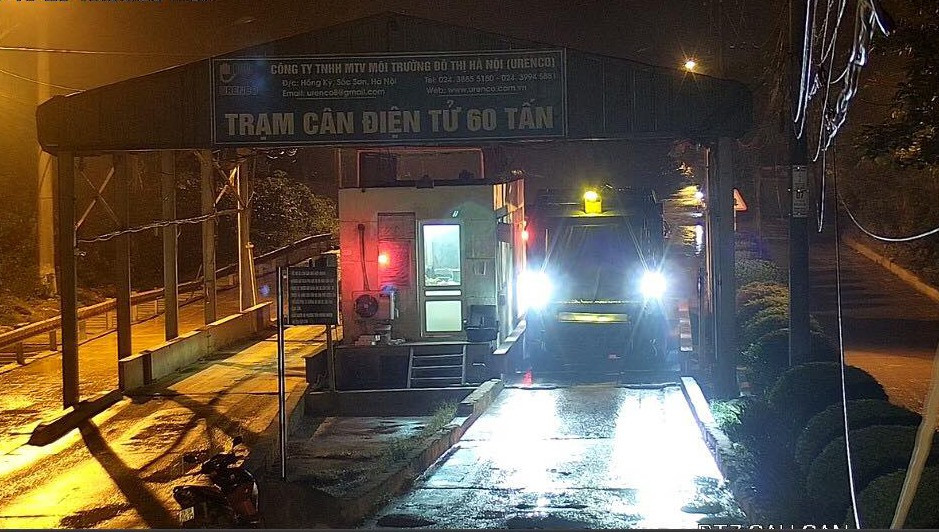 Hà Nội: Bãi rác Nam Sơn hoạt động trở lại, người dân tháo dỡ lều bạt Ha Noi: Bai rac Nam Son hoat dong tro lai, nguoi dan thao do leu bat