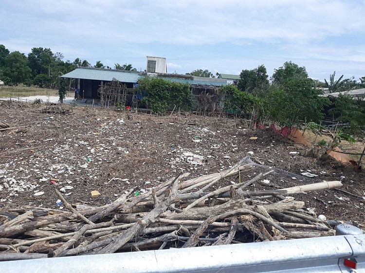 Đến thời điểm này, tỉnh Quảng Trị đã có 12 người chết, 3 người mất tích và 4 người bị thương.