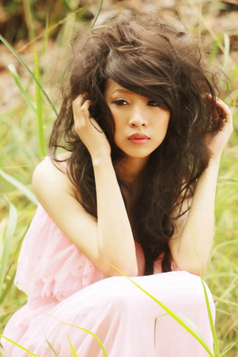 Ca sĩ Hải Nguyên