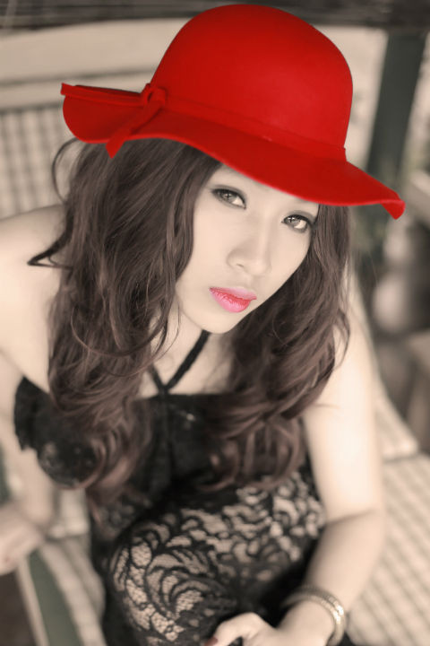 Mỹ nhân chuyển giới - Hải Nguyên