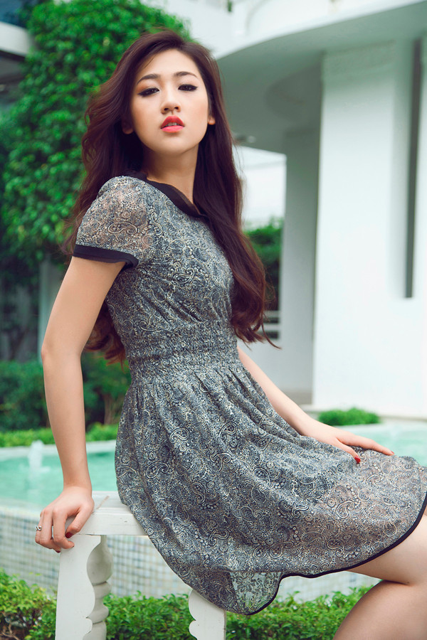 Khuôn mặt xinh xắn phảng phất vẻ đẹp của gái Hàn