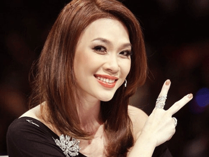 Mỹ Tâm bị ảnh hưởng tên tuổi khá nặng nề sau vụ hét cát-xê 6.000 USD đồng thời “bắt” TP Đà Nẵng phải chịu luôn tiền thuế.