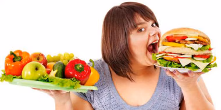 Ưu tiên chất lượng hơn số lượng. Để duy trì sự sống, cơ thể cần được cung cấp đầy đủ dưỡng chất. Bạn không cần phải ăn quá nhiều, đặc biệt là thức ăn chứa nhiều chất ngọt, màu nhân tạo.