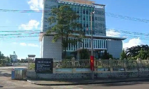 Sau khi bị phát giác, ông Tục - Giám đốc Sở Công Thương chỉ bị kỷ luật cảnh cáo, thời hiệu 12 tháng.