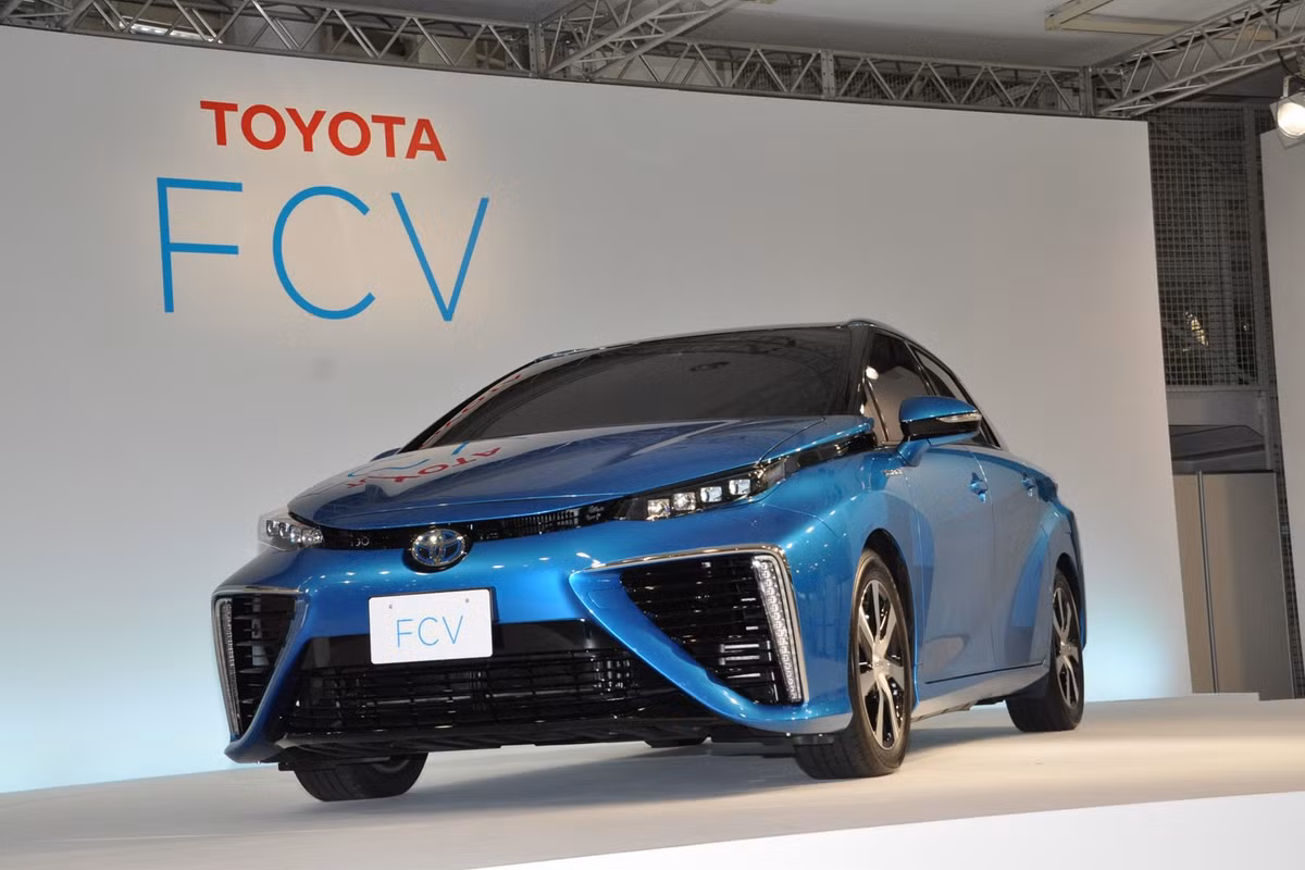 Mirai sẽ là sự lựa chọn khá tuyệt trong bối cảnh nguồn nhiên liệu xăng dầu ngày càng cạn kiệt.