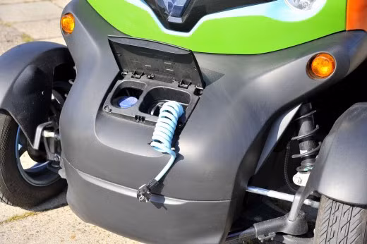 Động cơ điện của xe.