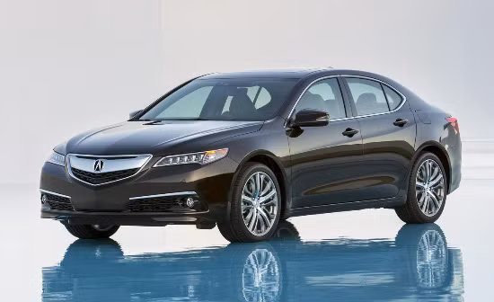 Acura TLX SH-AWD 2015: Acura TLX mới thay thế cho các mẫu sedan TSX và TL nhưng vẫn giữ lại được những đặc điểm tinh túy nhất của 2 mẫu xe này. Phiên bản xe sử dụng hệ thống truyền động đến trục bánh trước có 2 loại động cơ. Mô hình SH-AWD được trang bị động cơ 3.5 lít V6 độc quyền của Acura. Trong khi đó, mô-men xoắn véc-tơ truyền lực đến bánh sau của TLX là một tính năng giúp nâng cao hiệu suất của xe trong mọi thời tiết.