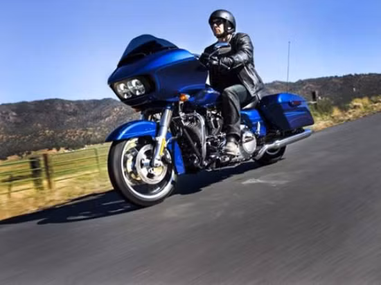 Hang loat mo to Harley-Davidson 2015 sieu khung trinh lang