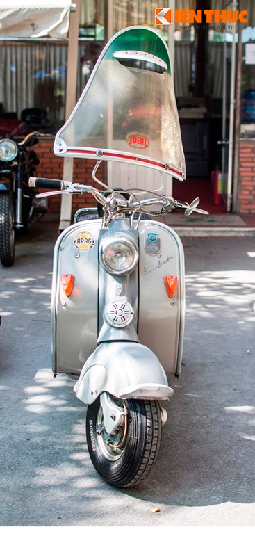 Đây là chiếc Lambretta Prime V sản xuất từ 1957-1964 theo giấy phép giữa Lambretta và hãng NSU của Đức. Riêng dòng Lambretta Prime V NSU đã xuất xưởng 31.000 chiếc.