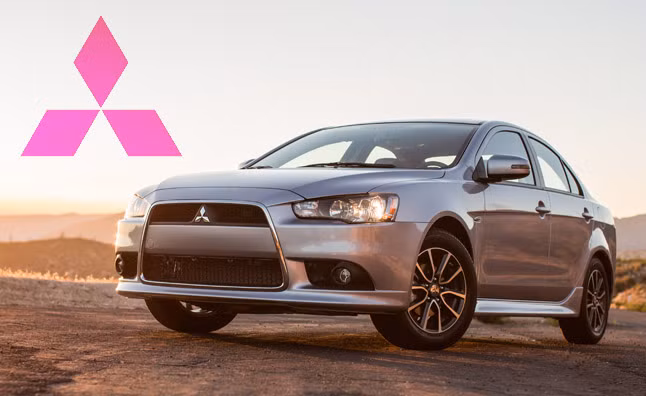 Mitsubishi Lancer sở hữu ưu điểm duy nhất đó là hiệu suất hoạt động và khả năng tiết kiệm nhiên liệu. Tuy nhiên, thiết kế khá hài hước và thiếu sang trọng là những điểm “chết” của Lancer khi đứng cạnh các đối thủ trong phân khúc sedan 5 cửa.