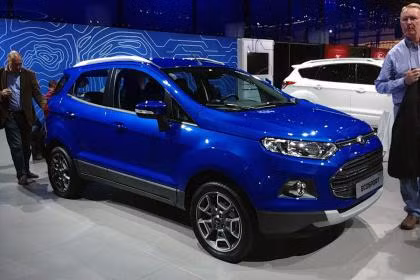 Ford EcoSport không còn quá xa lạ nhưng thiết kế của nó vẫn còn là một bí ẩn. Vẻ ngoài nặng nề, cục mịch có lẽ không thực sự vừa mắt đại đa số khách hàng.
