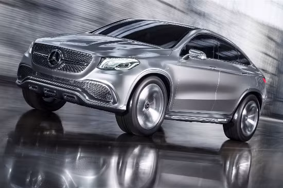 Mẫu xe sang trọng cùng tên gọi đặc biệt giúp người dùng dễ phân biệt đặc điểm nhận dạng từng dòng xe của Mercedes.