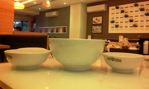 Cận cảnh tô phở "khổng lồ" làm hàng nghìn người choáng váng.