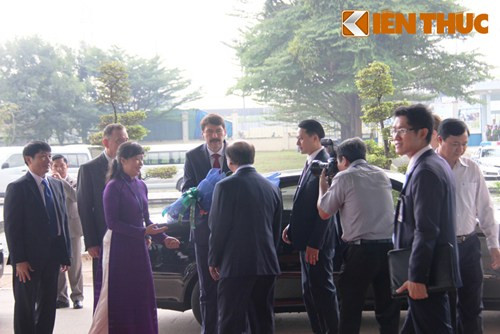 Lãnh đạo 2 nhà máy nước lớn nhất miền Nam tiếp đón Ngài Tổng thống cùng phái đoàn.