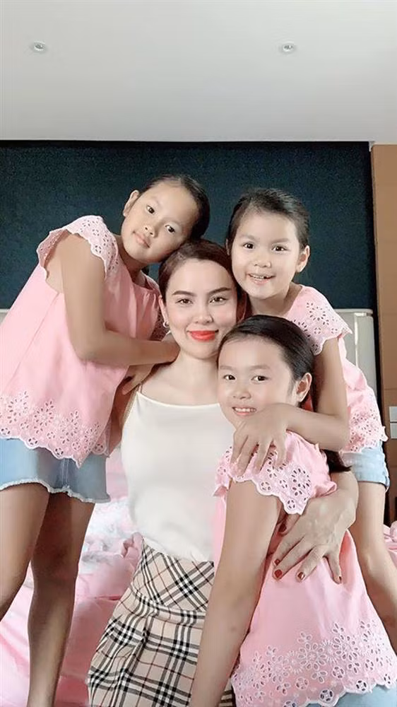 3 tieu cong chua cua hoa hau Phuong Le va chong cu dai gia-Hinh-3