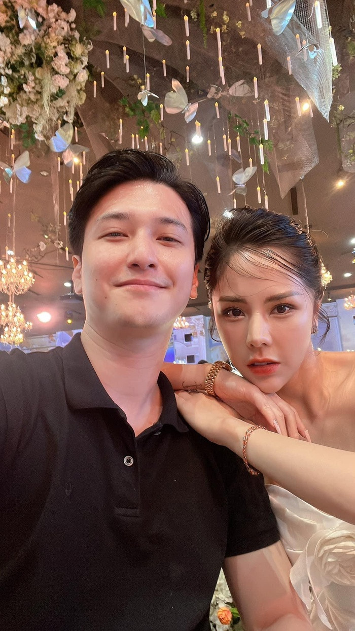 Bị chê mặt như "tam giác ngược" bạn gái Huỳnh Anh lên tiếng - Hình 4 Bi che mat nhu