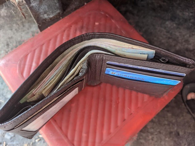 Tien bay khap ham chui Da Nang, nguoi dan nhat tra lai kho chu