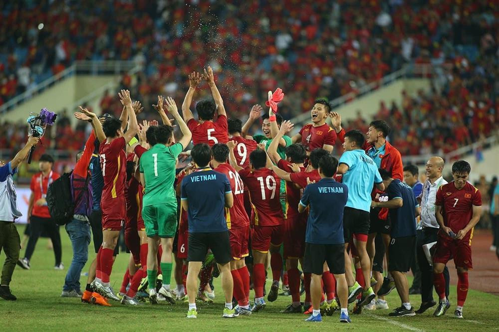 Nham Manh Dung huong dac cach khi rinh vang cho U23 Viet Nam-Hinh-6