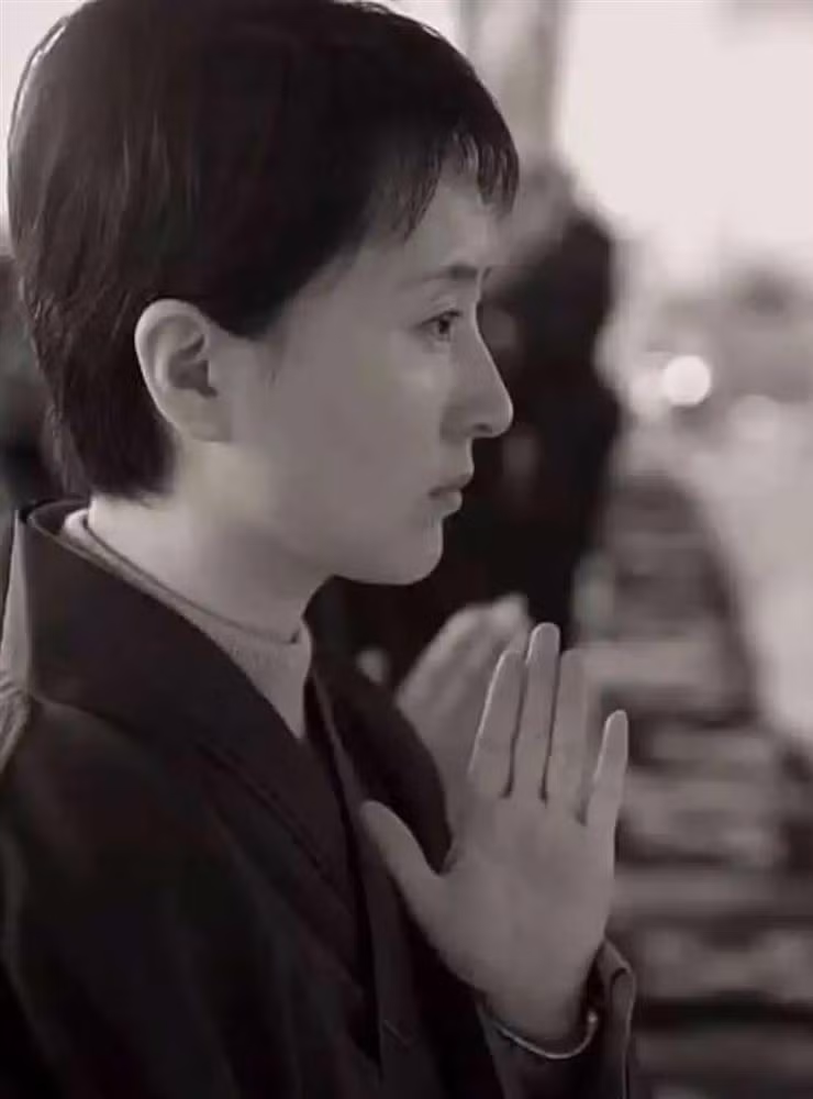 So phan dau thuong cua my nhan Hong Lau Mong dep nhat lich su-Hinh-10