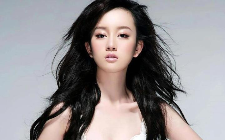 "Thần tiên tỷ tỷ" mất sự nghiệp vì giật chồng, biến dạng do dao kéo - Hình 3 "Thần tiên tỷ tỷ" mất sự nghiệp vì giật chồng, biến dạng do dao kéo ảnh 3