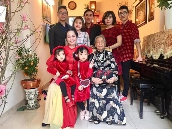 Tren phim la me chong qua quat, ngoai doi chang con dau nao so-Hinh-6