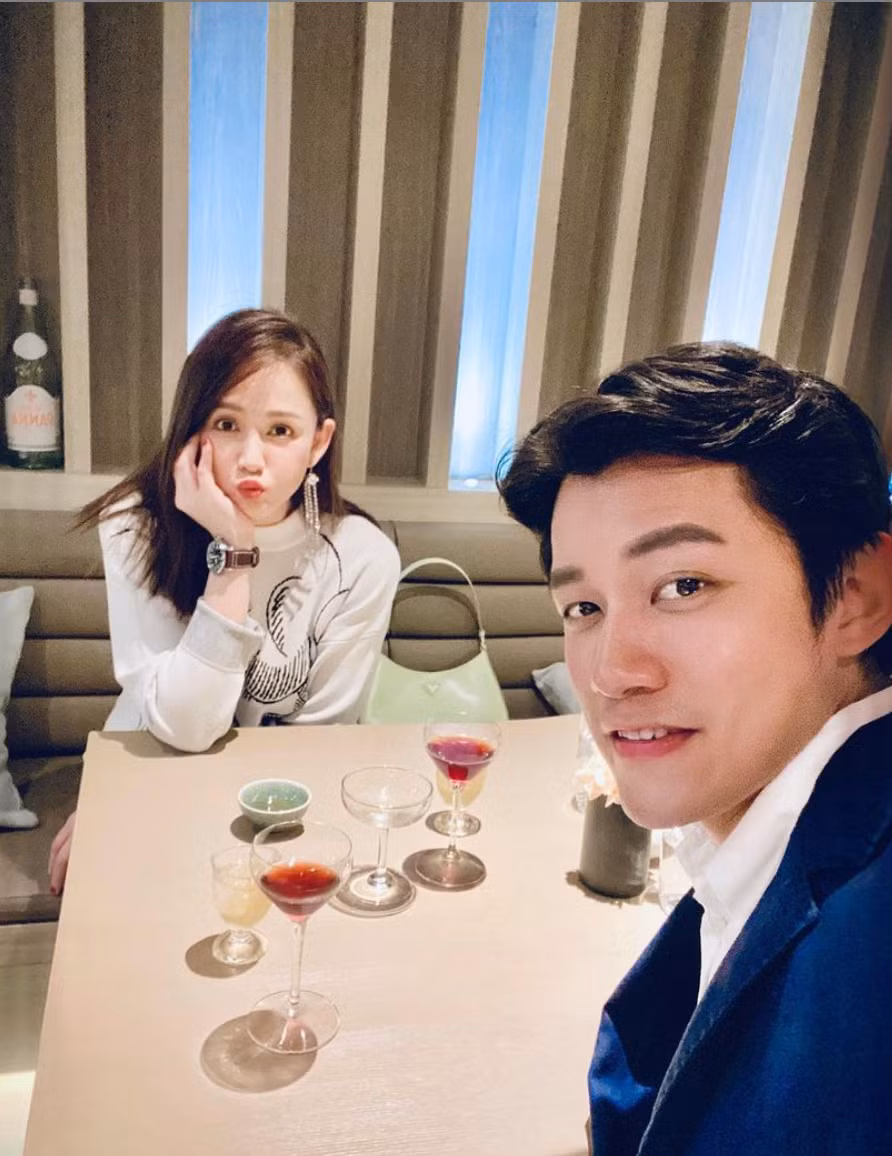 “Đông Phương Bất Bại” Trần Kiều Ân hạnh phúc bên chồng kém 9 tuổi ảnh 2 “Đông Phương Bất Bại” Trần Kiều Ân hạnh phúc bên chồng kém 9 tuổi ảnh 2