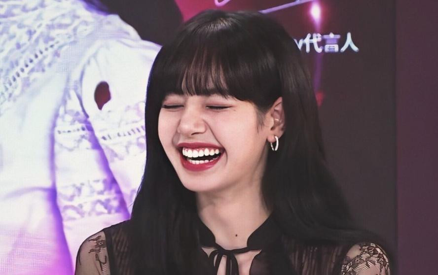 Phụ nữ có 4 nét dị tướng này, sau 35 giàu sang phú quý phát hờn - Hình 3 Phu nu co 4 net di tuong nay, sau 35 giau sang phu quy phat hon-Hinh-3