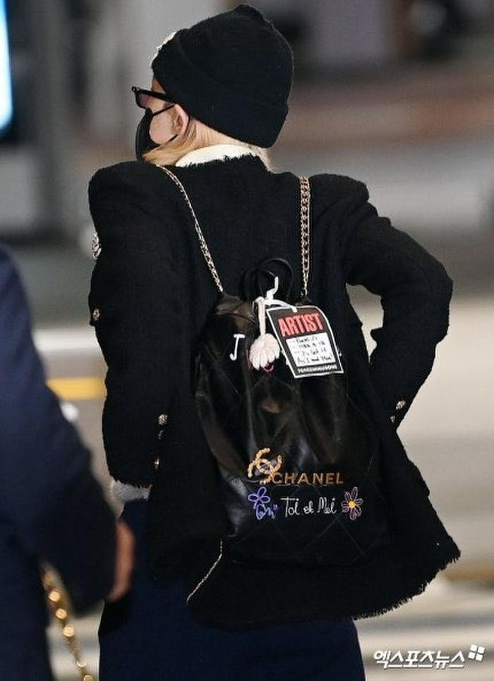 Phóng viên nổi tiếng ẩn ý Jennie "bắt cá hai tay" G-Dragon và V? - Hình 2 Phong vien noi tieng an y Jennie