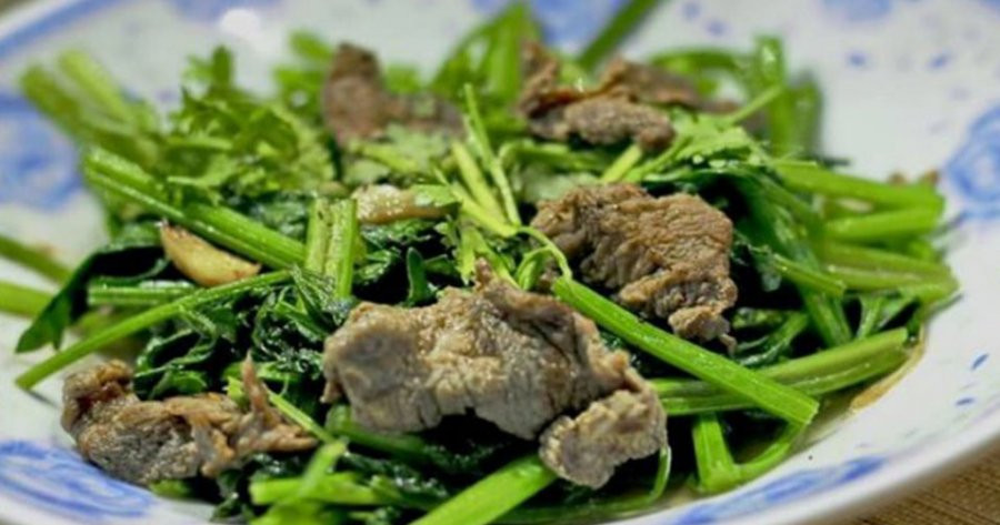 Tống Mỹ Linh bị K vẫn thọ tới 106 tuổi nhờ ăn một loại rau rẻ bèo - Hình 2 Tong My Linh bi K van tho toi 106 tuoi nho an mot loai rau re beo-Hinh-2