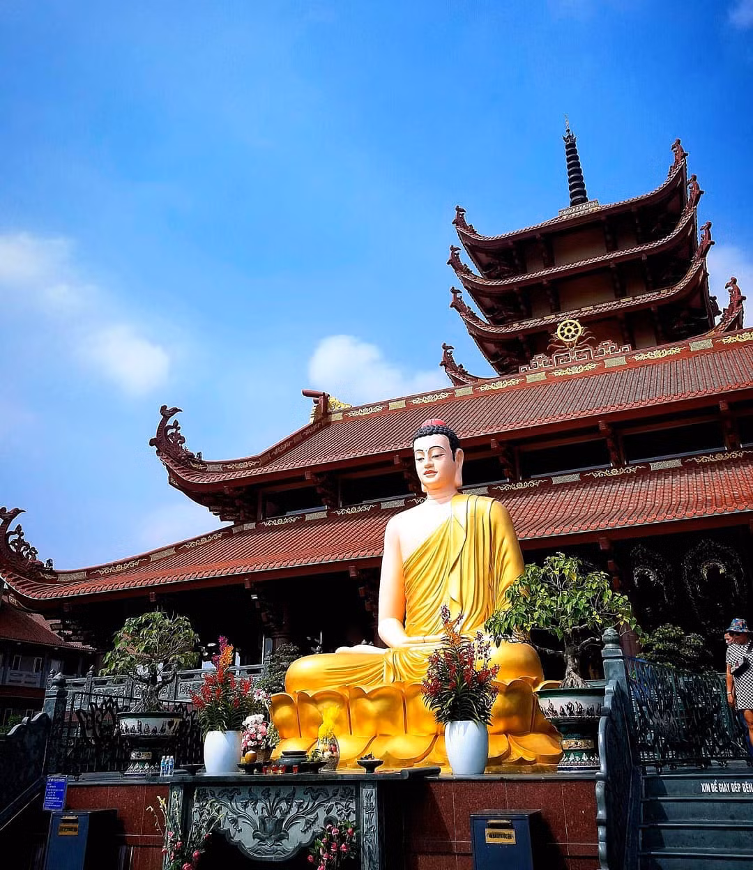 Nhung ngoi chua cau duyen noi tieng tai TP HCM-Hinh-10