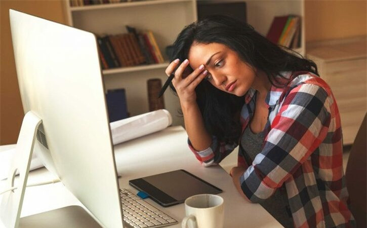 Suy giảm trí nhớ: Hormone cortisol cũng là nguyên nhân gây ra tình trạng mất tập trung và các vấn đề về trí nhớ cũng như lo lắng hoặc trầm cảm.