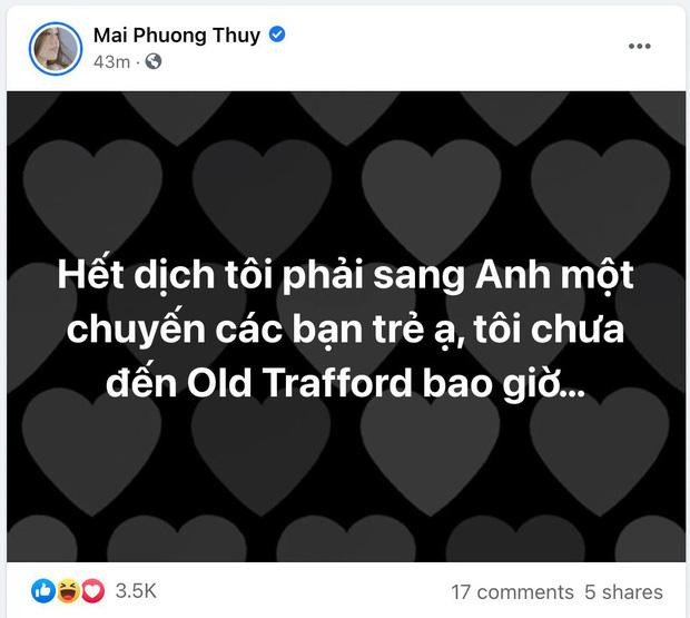 Mai Phương Thúy chắc hẳn là fan cứng của Ronaldo và đội bóng "quỷ đỏ". Cô hứa sau khi hết dịch sẽ phải sang Anh một chuyến thăm Old Trafford.
