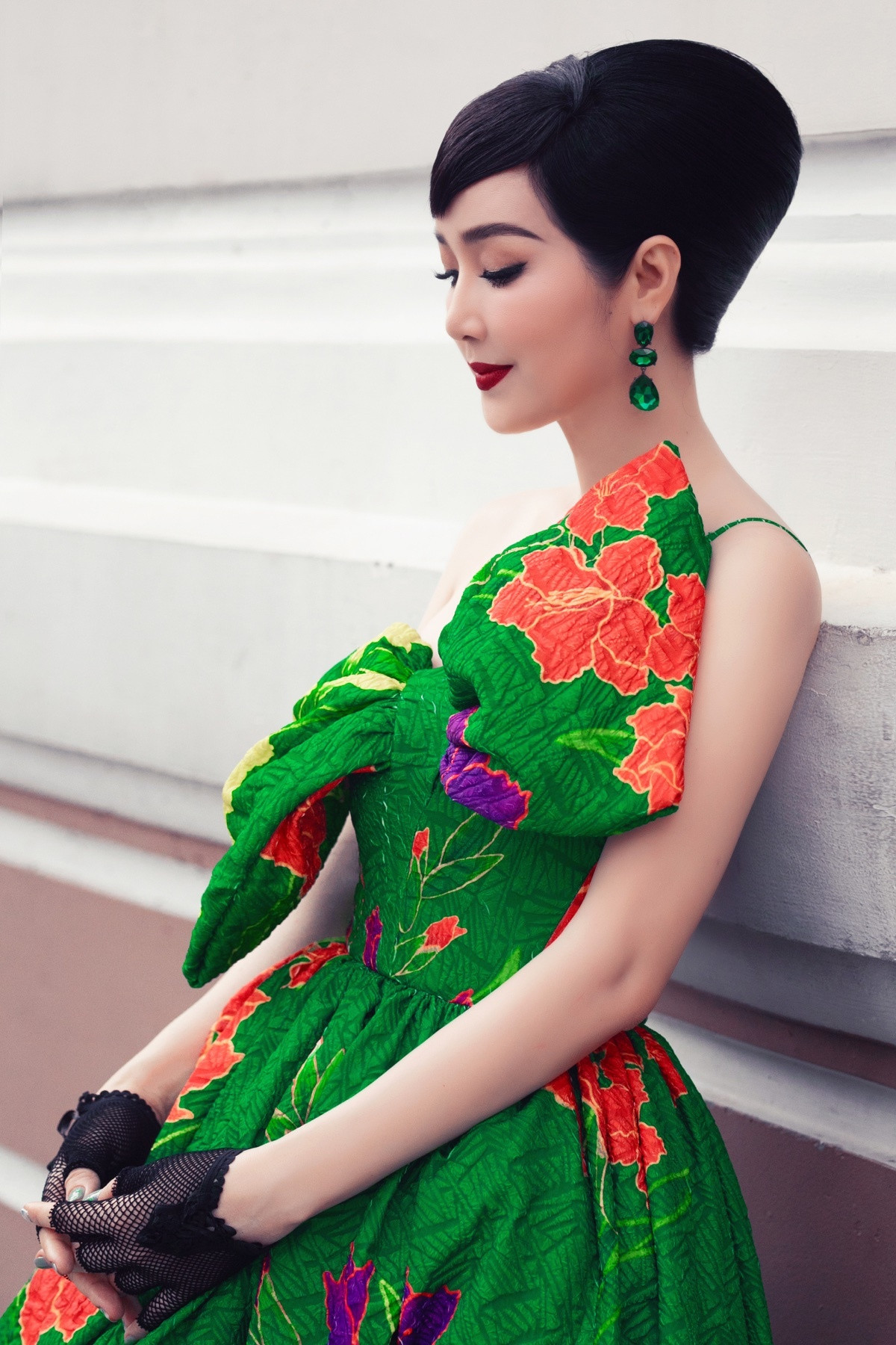 Nhờ cuộc thi nhan sắc, Giáng My liên tục nhận được lời mời đóng những bộ phim có nội dung về hoa hậu như: Người đẹp đêm trăng, Yêu nàng hoa hậu, Truy lùng băng quỷ gió… Gương mặt thanh tú của Giáng My được nhiều nhiếp ảnh gia yêu thích.