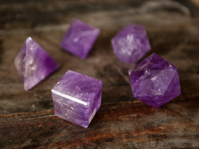 Cach chon da phong thuy hop tuoi, hop menh giup gia chu phat-Hinh-2