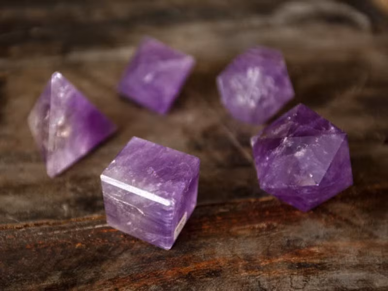 Cach chon da phong thuy hop tuoi, hop menh giup gia chu phat-Hinh-2