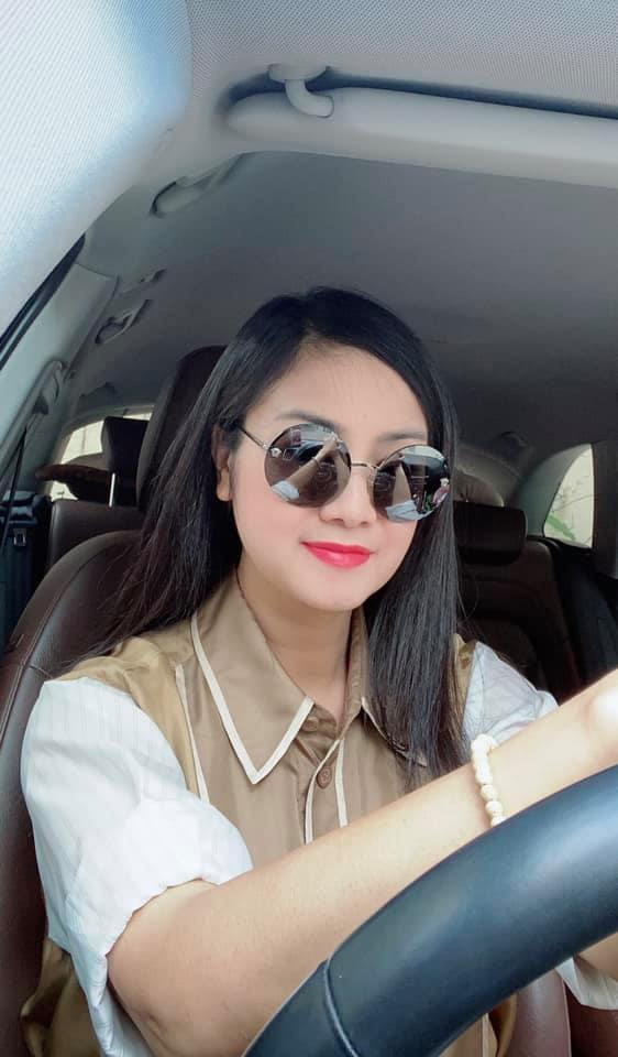 Hình ảnh trẻ trung, sành điệu của nghệ sĩ Thu Hà.