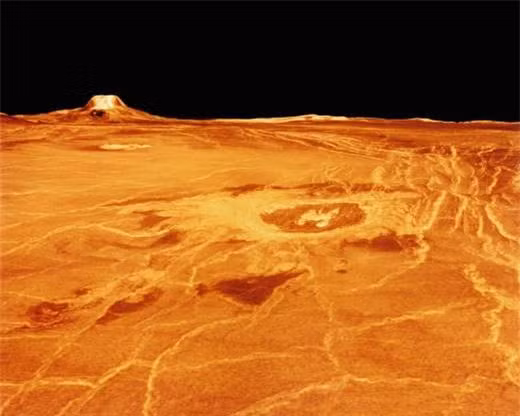 Tàu Megallan của NASA đã đi vào quỹ đạo của sao Kim ngày 10/8/1990, ghi được 98% dữ liệu bề mặt hành tinh này. Các hành ảnh cho thấy bằng chứng về các dòng dung nham và cả gió trên bề mặt sao Kim.