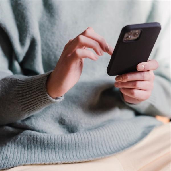 4 cach tinh te ngam ra tin hieu tinh cam voi nguoi minh thich-Hinh-2