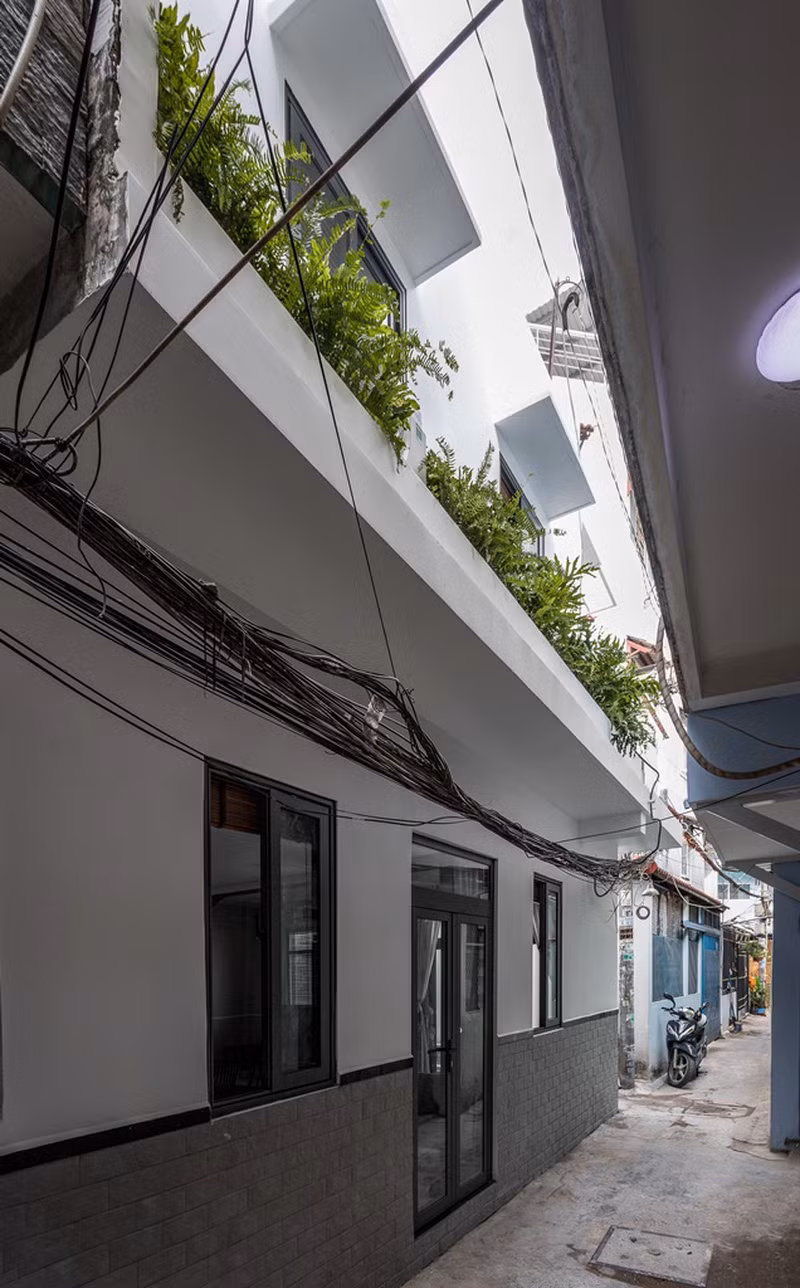 Bat ngo loat anh cai tao ngoi nha cu 80 m² o Sai Gon-Hinh-2