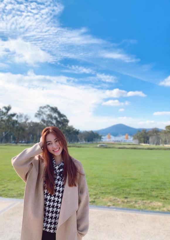 Bat ngo bi chup len, nhan sac cua Ngan Khanh ra sao o tuoi 35?-Hinh-4