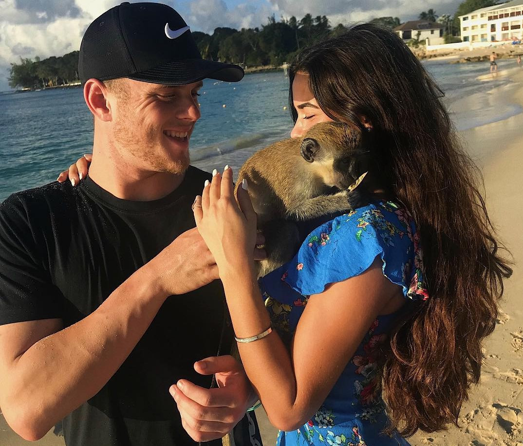 Alexia đã có bạn trai. Ít khi đăng ảnh thân mật cùng nửa kia lên mạng xã hội, song Alexia không ngại dành lời ngọt ngào khi nhắc tới anh.