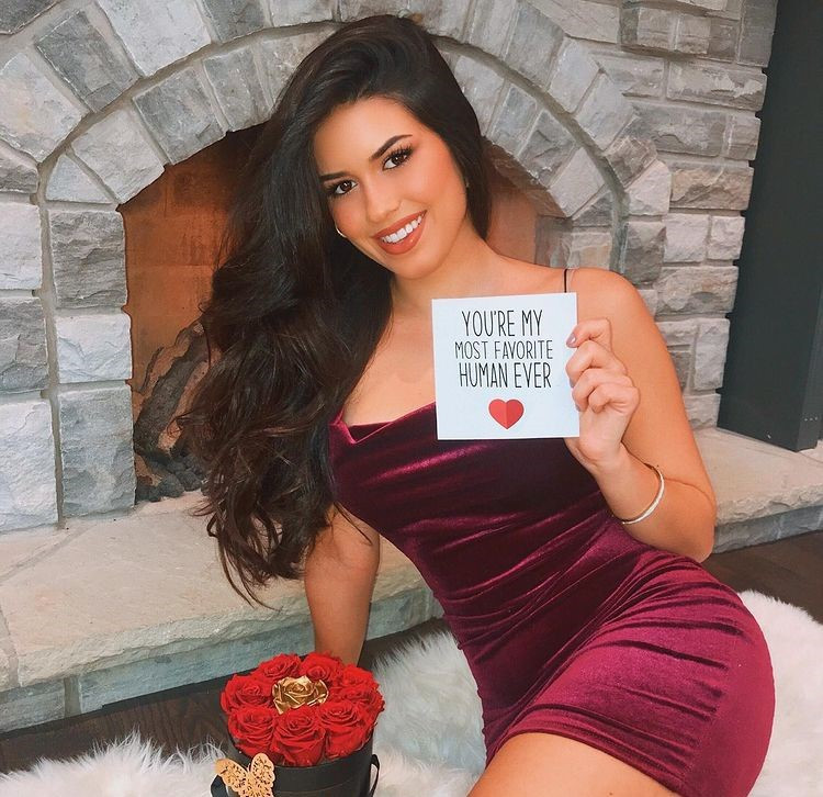 Được chú ý trên mạng song Alexia giữ kín đời tư, hiếm khi chia sẻ thông tin về gia đình. Những hình ảnh được cô cập nhật chủ yếu liên quan đến công việc, các chuyến du lịch với bạn bè hay tham gia sự kiện.