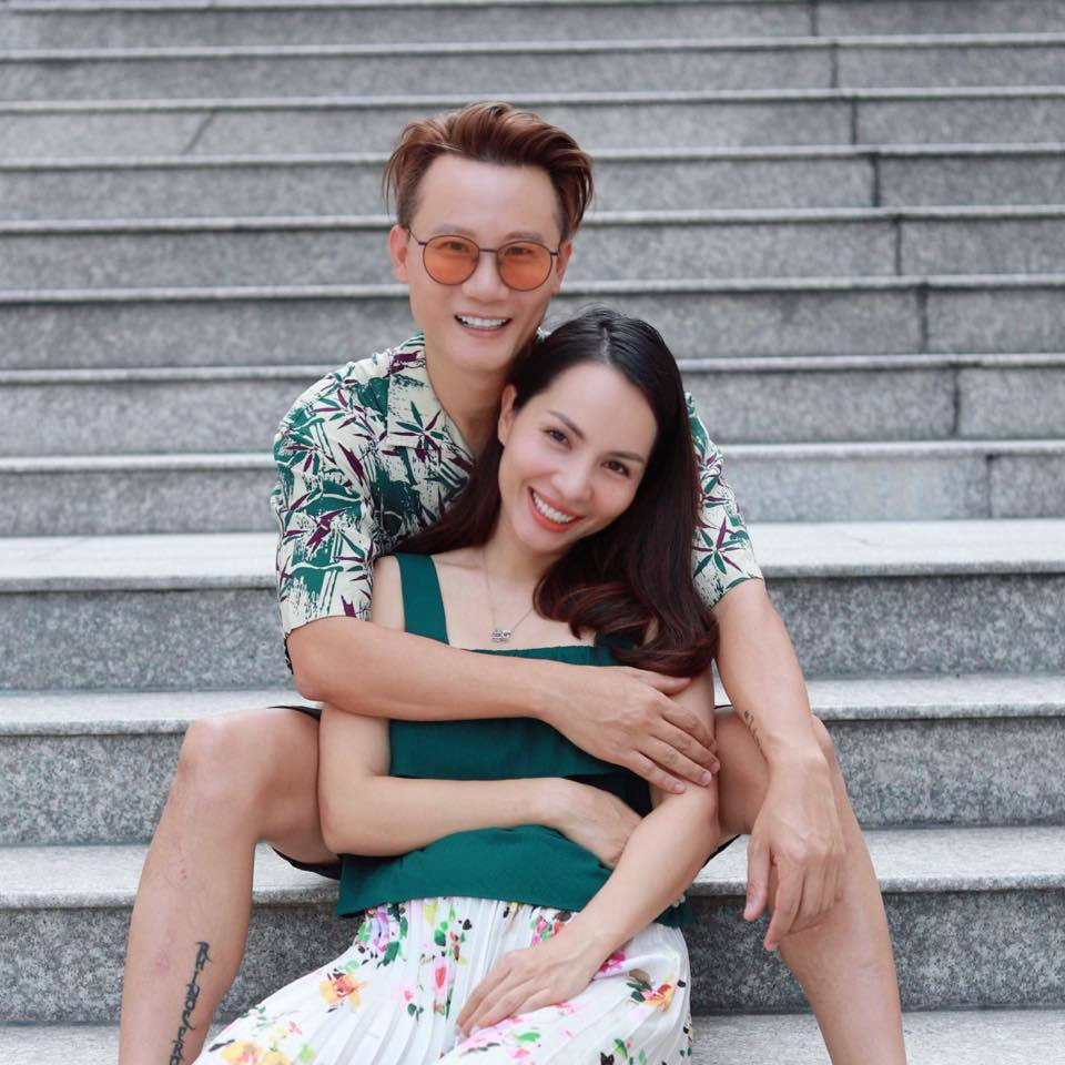 Sau khi Thanh Thảo sinh con trai thứ ba ngoài kế hoạch, giọng ca Vệt nắng cuối trời đã quyết định đi triệt sản vì không muốn vợ vất vả mang thai nữa. 