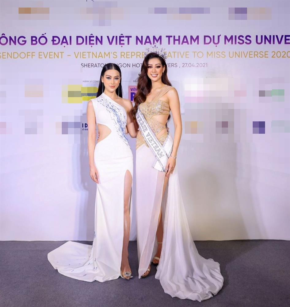 hương Khánh (1m72) đọ dáng cùng Khánh Vân (1m75). Hình ảnh cho thấy Miss Earth không chỉ thua Khánh Vân 3cm như số liệu trừ ra.
