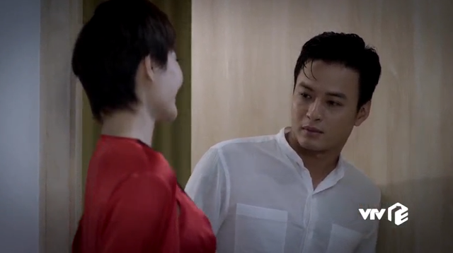 Anh chàng đã phải cố gắng lắm mới thoát khỏi bẫy mỹ nhân kế của An nhờ đọc trộm tin nhắn của bà Bạch Cúc.